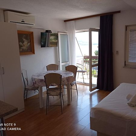 Apartments Mihovil Omiš Camera foto